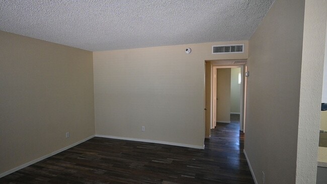 Building Photo - 2508 N McCarran St