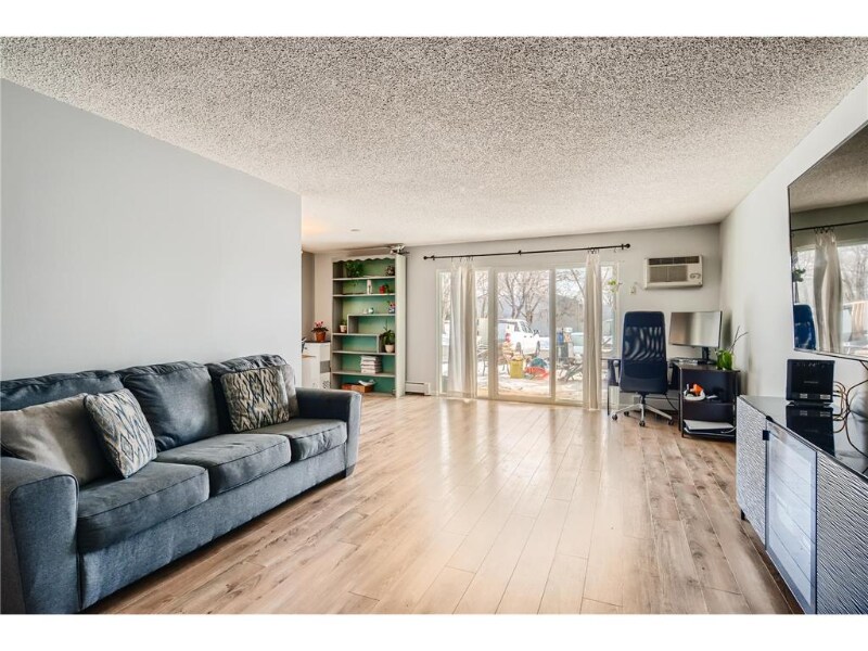 2720 Dale St N Unit 116, Roseville, MN 55113 Condo for Rent in