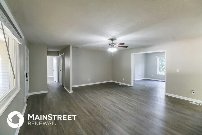 Building Photo - 3212 Pine Branch Ct