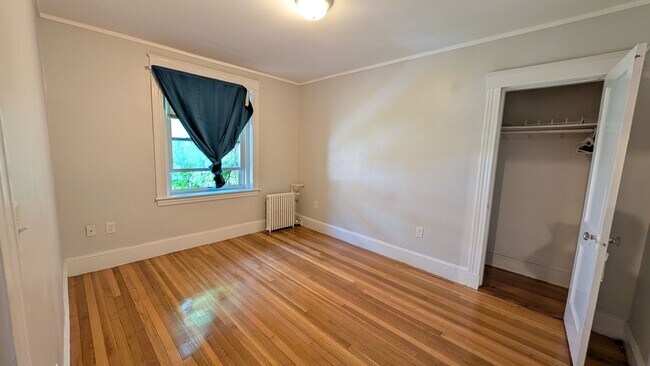 Foto del edificio - Great Deal Avail Now - 2-bed, 1-Bath