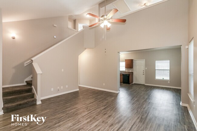 Building Photo - 1803 Adella Dr