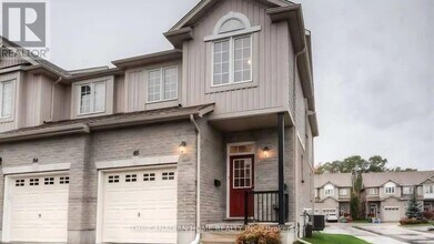 Building Photo - 105 Pinnacle Dr