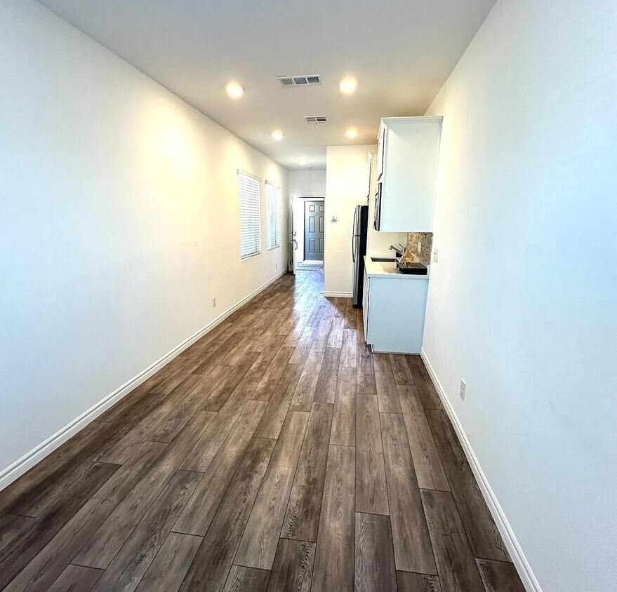 Foto del edificio - 5828 Chisolm Trail
