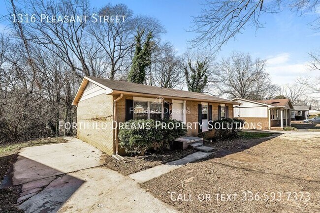 Foto del edificio - 1316 Pleasant St