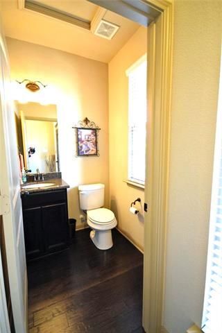 Foto del edificio - 10504 Branden Ct