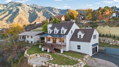 Building Photo - 2460 Dimple Dell Rd