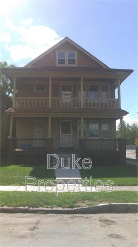 Building Photo - 5 Trenaman St