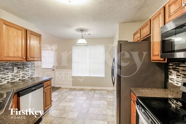 Foto del edificio - 232 Buckeye tr