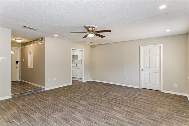 Foto del edificio - 3025 Montclair Pl