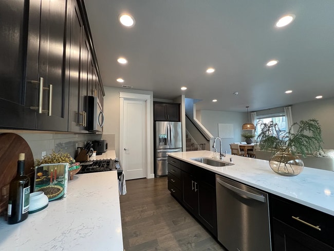 Foto del edificio - 3815 82nd Ave NE