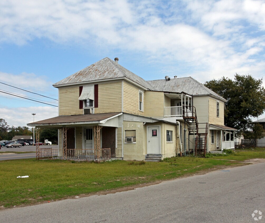 1204 Telephone Rd, Pascagoula, MS 39567 Apartments in Pascagoula, MS