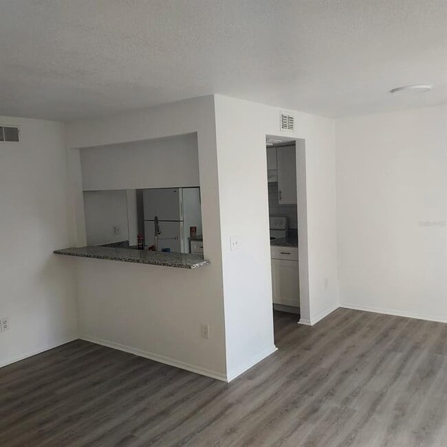 Foto del edificio - 2929 Kelly Ridge Ln