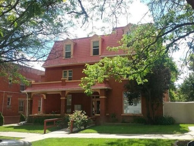 Foto del edificio - 627 Arizona Ave