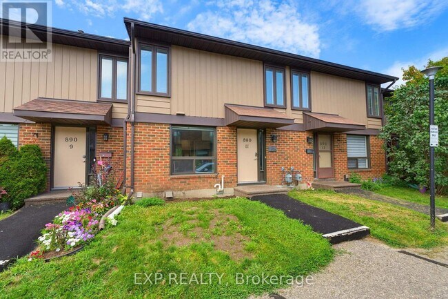 Photo du bâtiment - 890 Cahill Dr W
