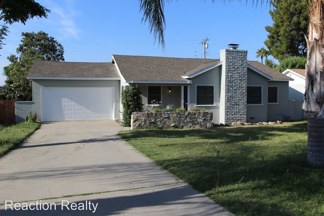 Primary Photo - 1525 Verde Dr