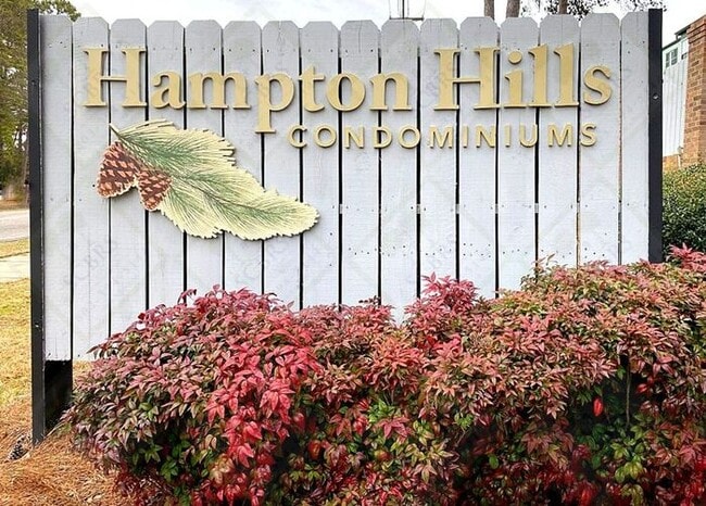 Building Photo - Hampton Hills - 2 Bedrooms, 1 Bathrooms Clean Condo
