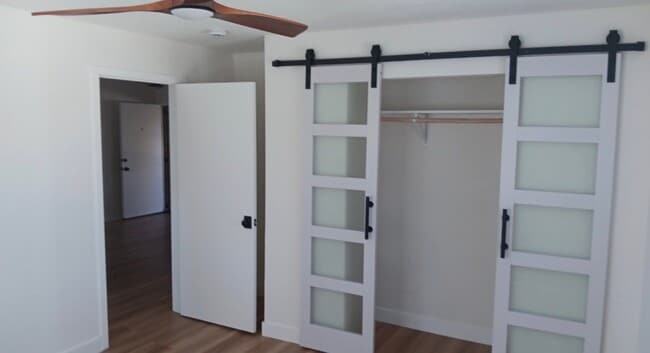 Photo - 604 Venice Way (Inglewood, CA) Apartment