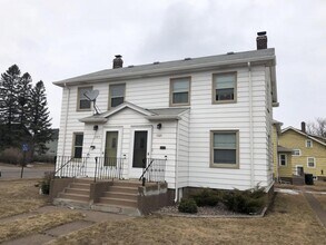 Building Photo - 1323 N 21st St