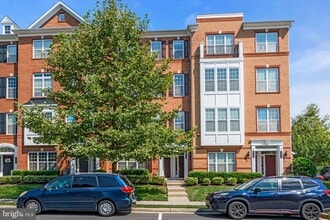 Building Photo - 23548 Belvoir Woods Terrace