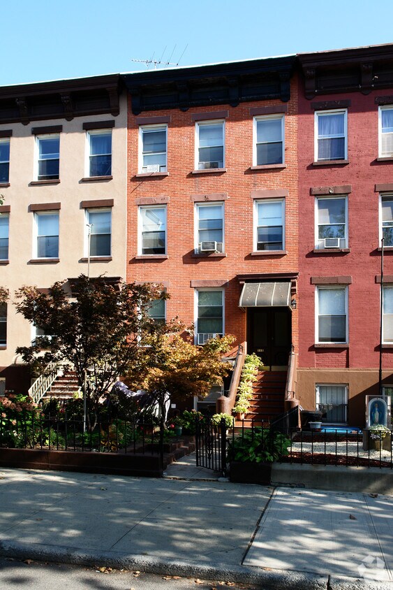 Primary Photo - 115 3rd Pl