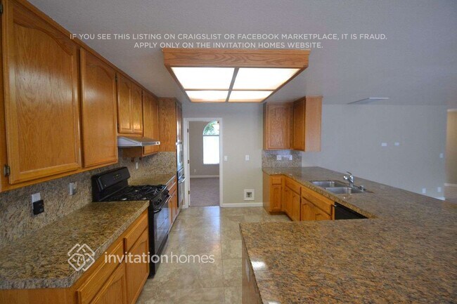 Foto del edificio - 5232 Hickory Hill Ct