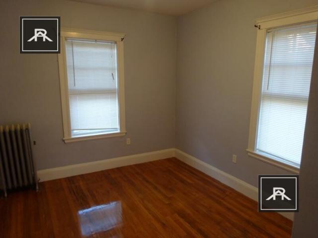 Foto del edificio - 3 bedroom in Brighton MA 02135