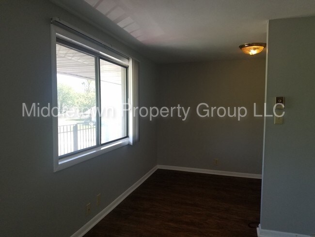 Foto del edificio - 1 BED 1 BATH FOR ONLY $550!!! AVAILABLE NOW!!