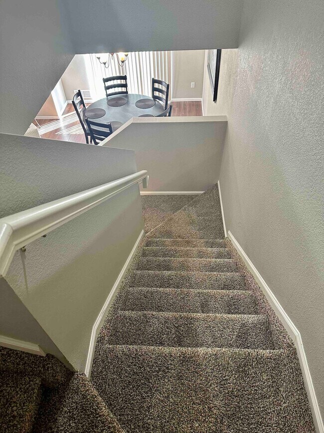Foto del edificio - 12831 Mayfair Way