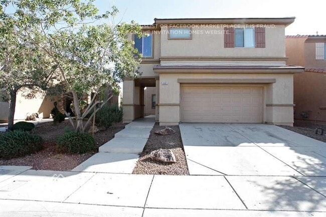 Building Photo - 4461 W Galapagos Ave