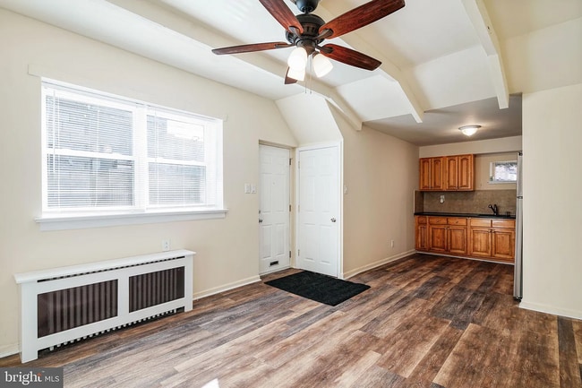 Building Photo - Stylish Renovated Apartment in Newbold – S...