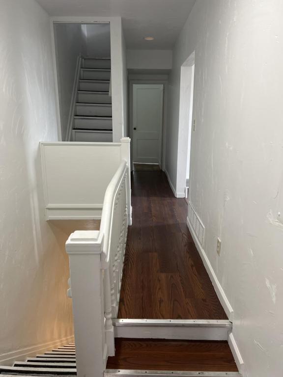 Building Photo - 3805 Howley St Apt 2