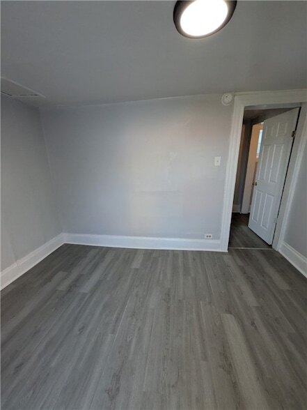 Foto del edificio - 241 E 18th Ave