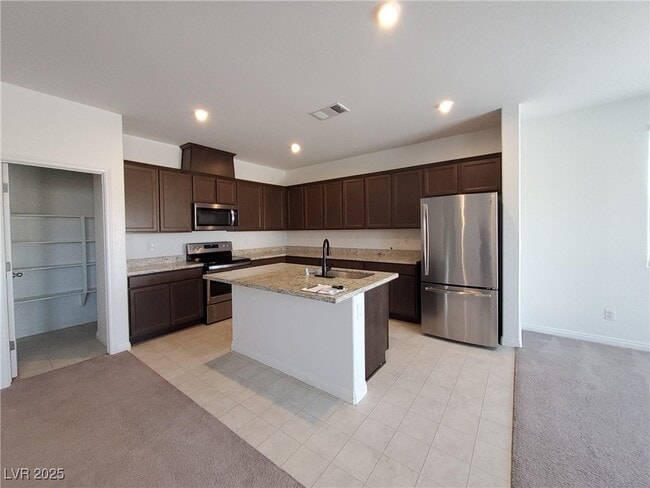Building Photo - 3602 Malheur Ave