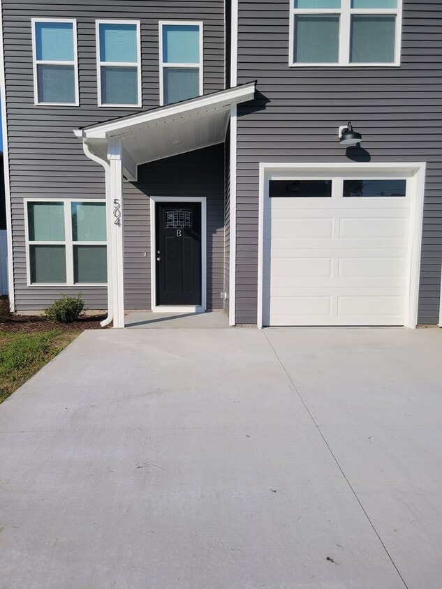 Photo - 504 Watauga Ave