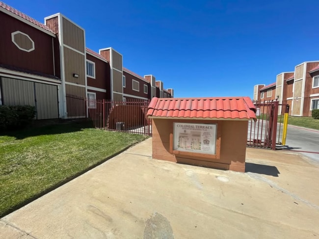 Building Photo - 38729 10th St E