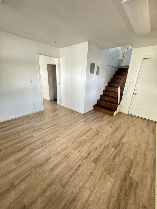 Foto del edificio - Charming House in Manoa 4 bed with bonus a...