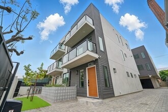 Building Photo - 8234 Blackburn Ave