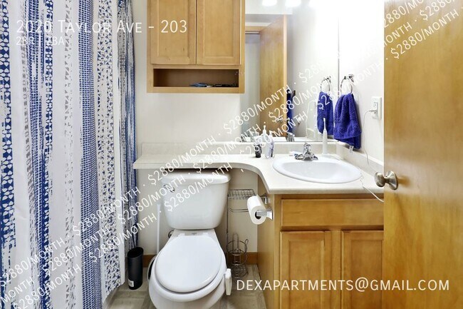 Building Photo - 2 Bed 2 Bath