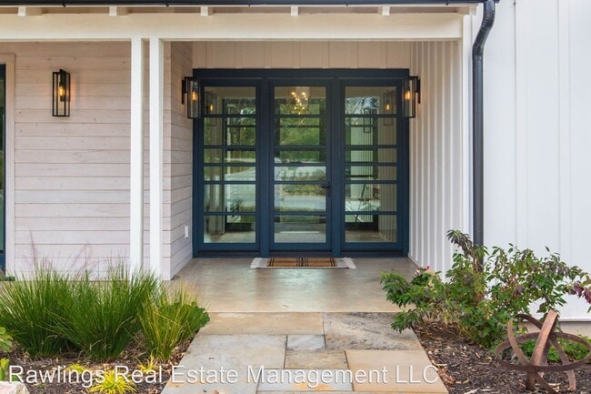 Building Photo - 3 br, 3.5 bath House - 25 Wandering Oaks Way