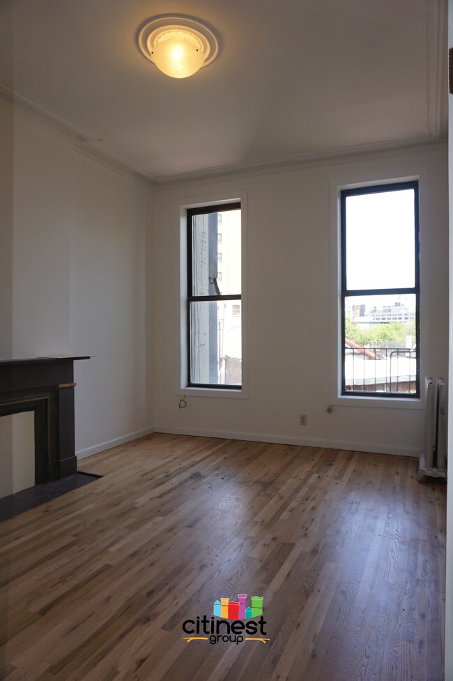 Building Photo - 261 Flatbush Ave