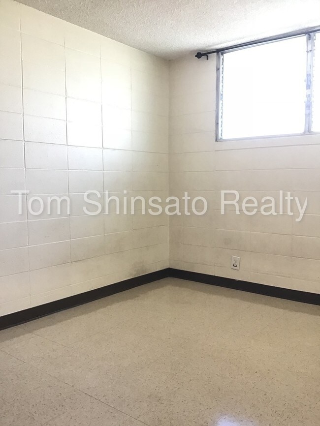 Foto del edificio - 640 Sheridan St