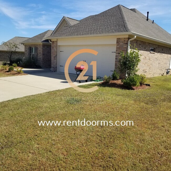 Foto del edificio - 3 Bed/2 Bath Home in Oakfield Subdivision