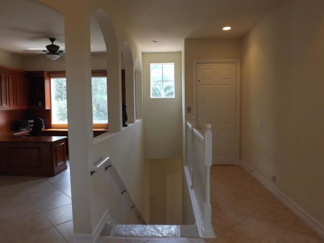 Building Photo - 7502 Orchid Hammock Dr