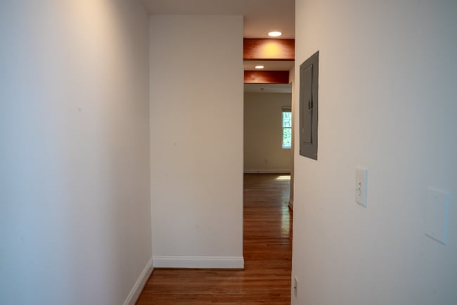 Foto del edificio - 1306 Childress St NE