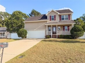 Building Photo - 4413 Scenic Pines Dr