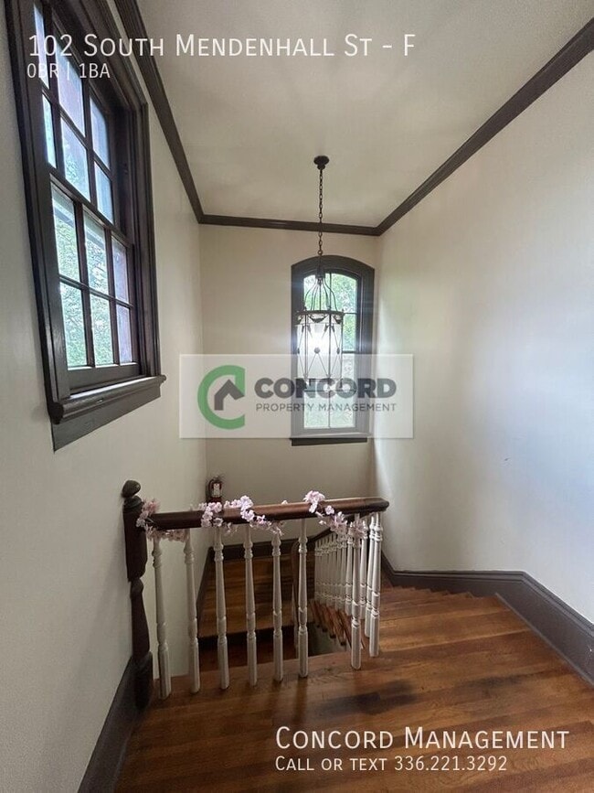 Foto del edificio - 102 S Mendenhall St