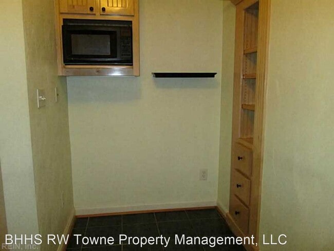 Foto del edificio - 1 br, 1 bath House - 1413 Colonial Avenue #C1