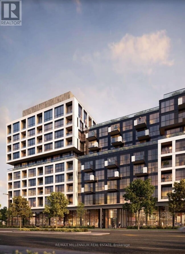 Building Photo - 1007 The Queensway