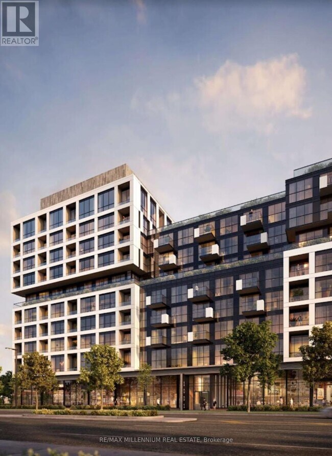 Building Photo - 1007 The Queensway