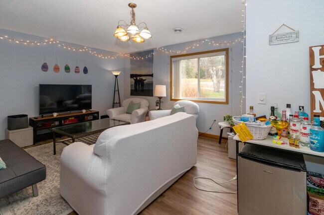 Foto del edificio - 1140 Greenvale Ave W